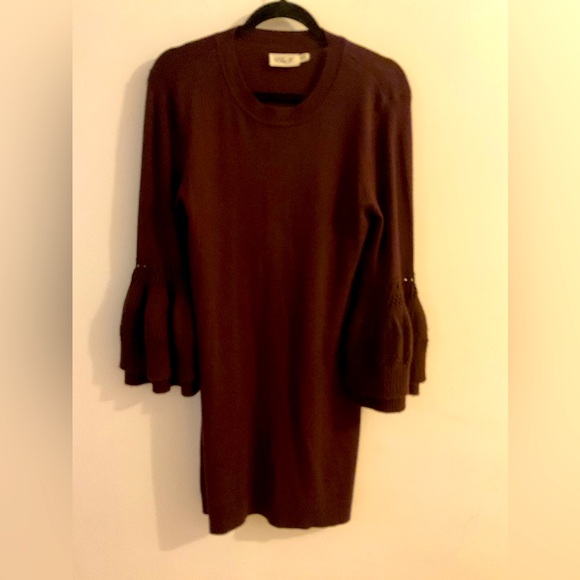ELIZA J Women’s Knit Layered Burgundy Bell Sleeve Sweater Dress Size: Medium - Picture 2 of 6